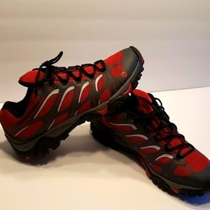 Merrell Mens size 10 Moab deep red hiking shoes.